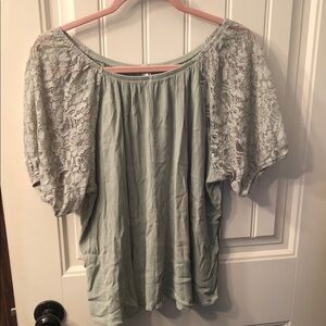 Women's Sage Green Lace-Sleeve Blouse says 3x but probably smaller